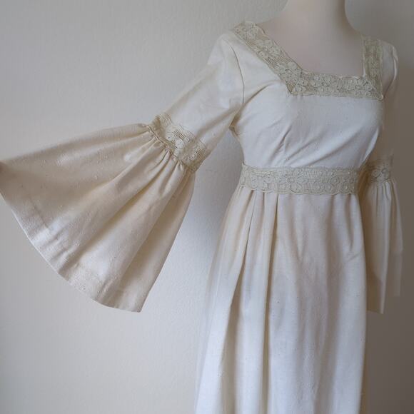 Couriers California Vtg 70s Cottagecore Prairie Maxi Dress Cream Lace Flare XS/S - Picture 2 of 12